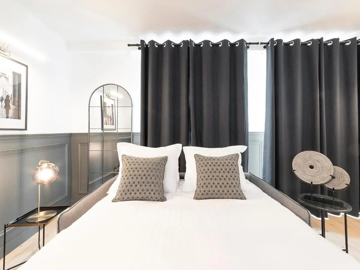 Livinparis - Luxury 4 Bedrooms Le Marais I アパート