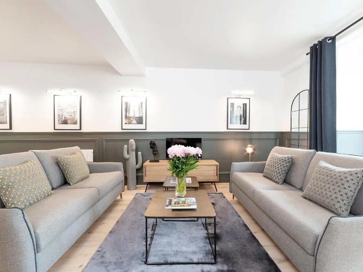 Livinparis - Luxury 4 Bedrooms Le Marais I 0*, パリ フランス